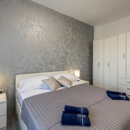 شقة One-bedroom With Garden View Kaštela