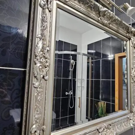 One-bedroom With Garden View شقة *
